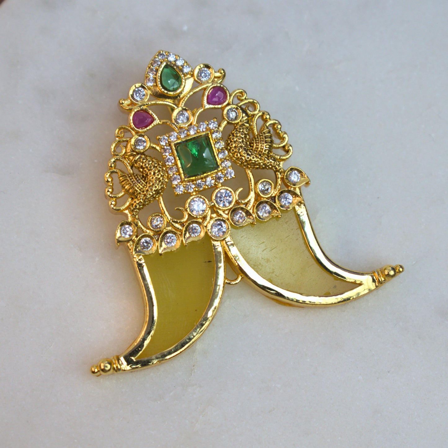 Udbhava Traditional Nakshi Pendant with Green Stone – Temple Jewellery Design