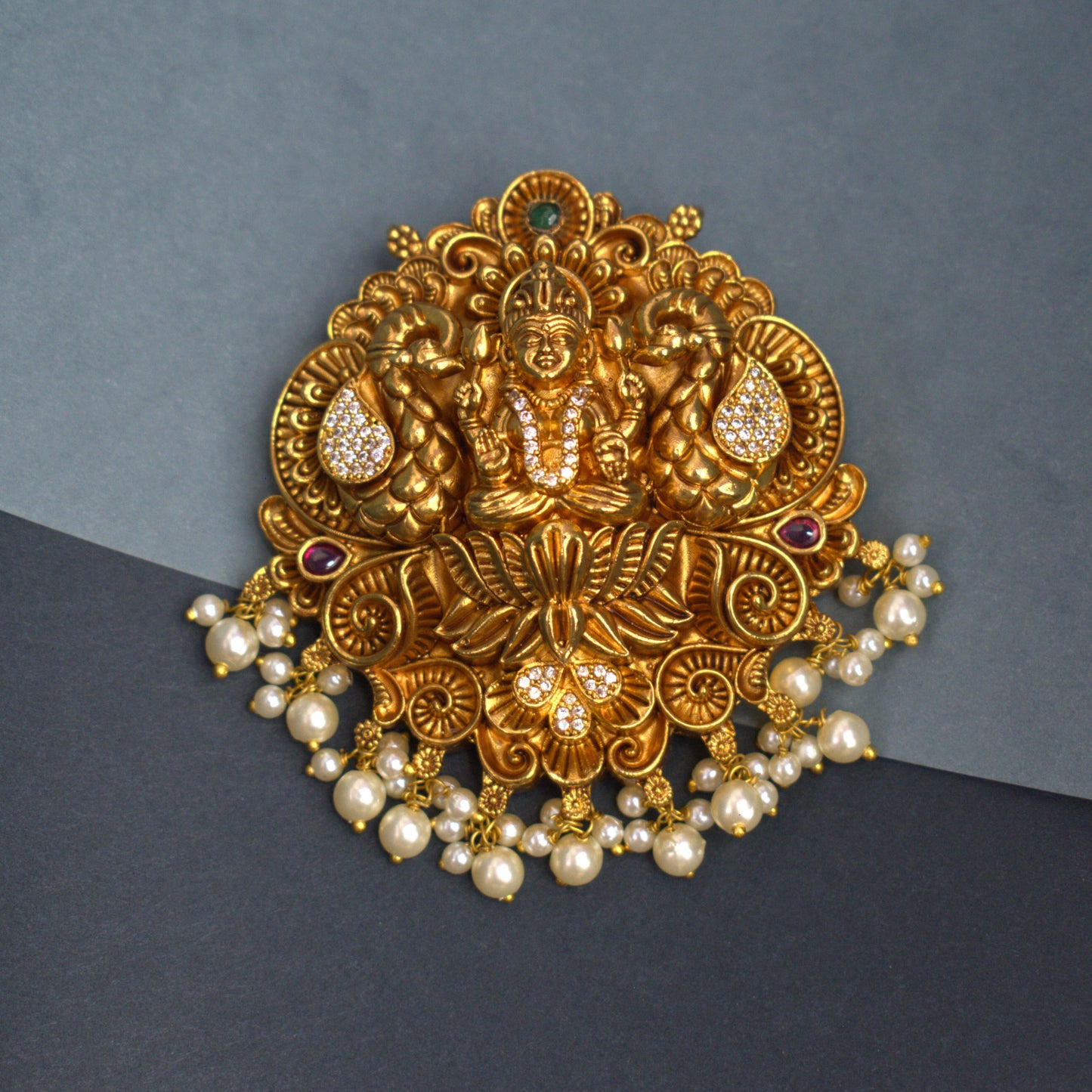 Udbhava Traditional Nakshi Lakshmi Pendant with Pearl Drops – Temple Jewellery Design